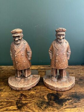 Carved vintage Wooden Captain Bookends - Rustic Brown